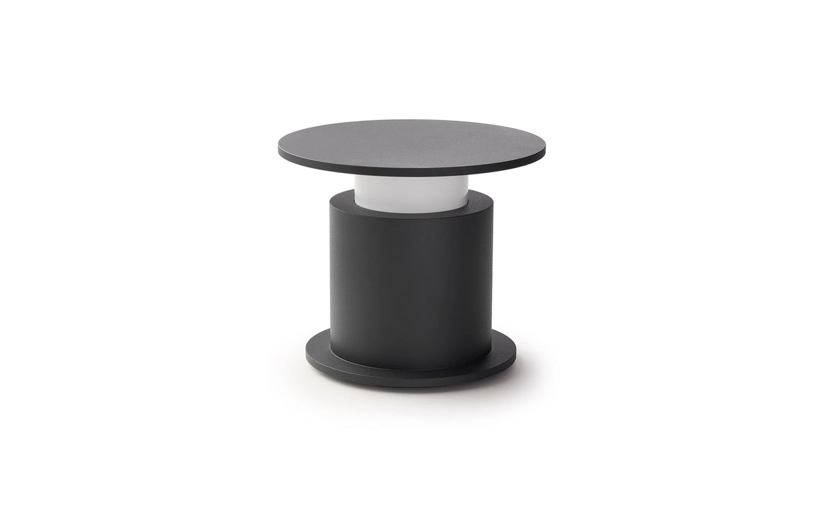 Lampe portable sans fil w241 Faro grise — vue catalogue — design David Chipperfield Wästberg | Antifer