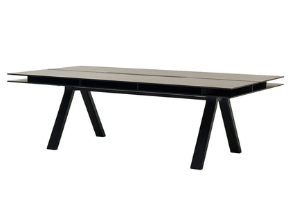 Bureau Spectrum à plan double, rangement central, chêne teinté noir, Geckeler Michels — vue studio n°4 | Antifer