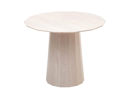 Table Colour Wood ø95 en bois massif teinté, Scholten & Baijings pour Karimoku New Standard — vue studio n°2 | Antifer