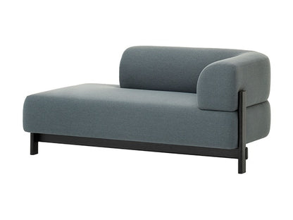 Méridienne Elephant droite en châtaignier massif et tissu, Christian Haas pour Karimoku New Standard — vue studio n°2 | Antifer