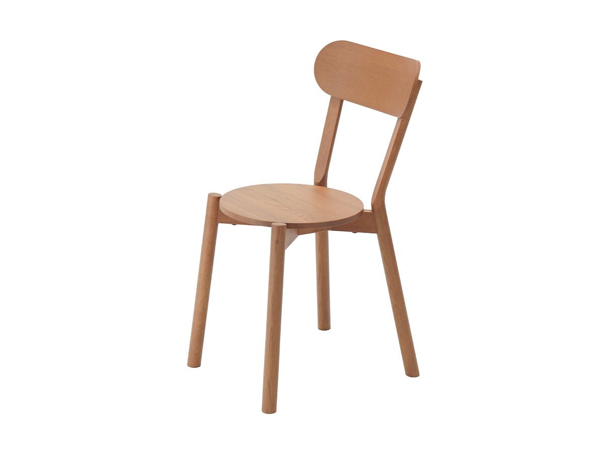 Chaise Castor en chêne massif, BIG-GAME pour Karimoku New Standard — vue studio n°5 | Antifer