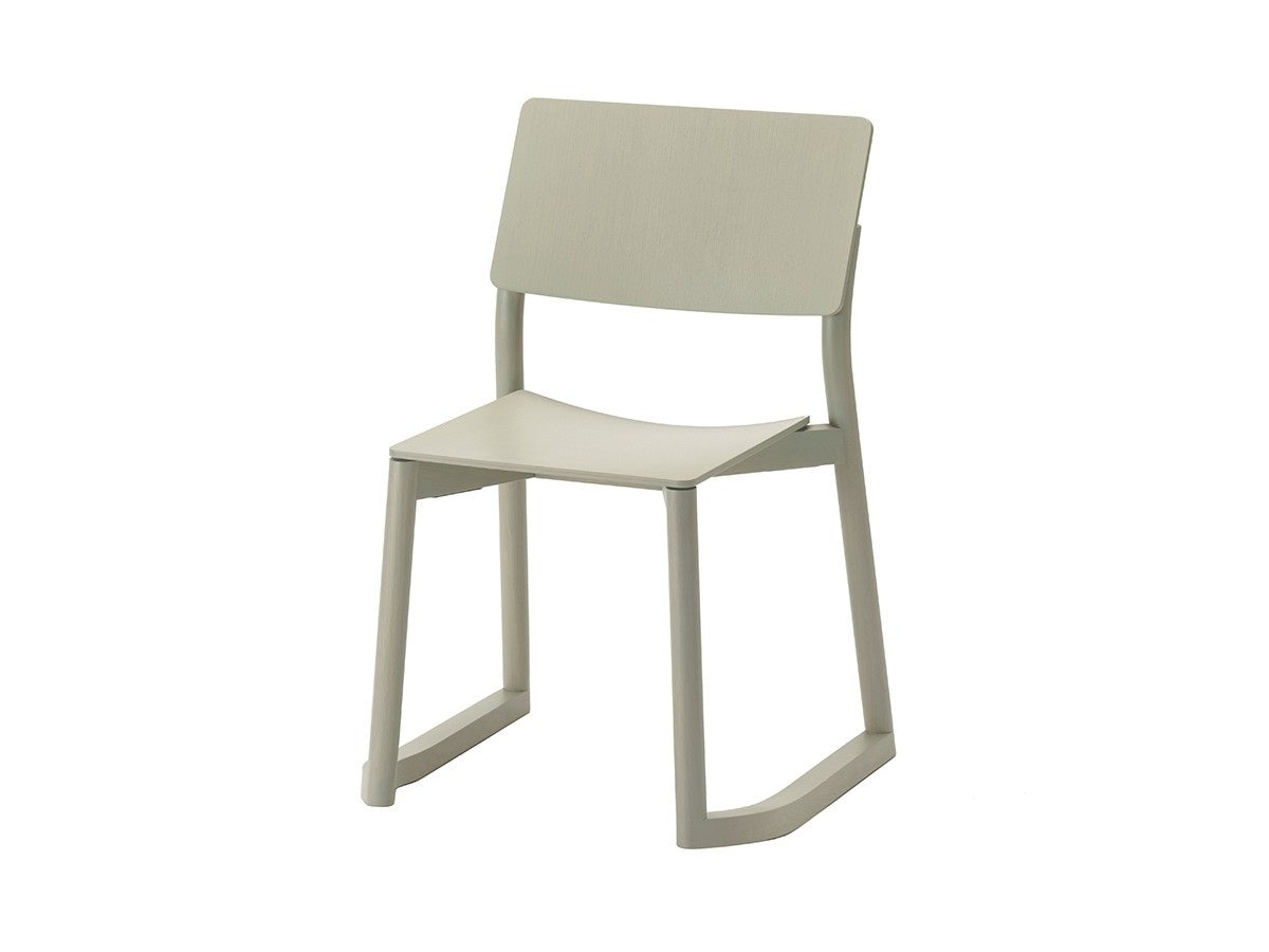 Chaise Panorama à patins en bois massif, Geckeler Michels pour Karimoku New Standard — vue studio n°5 | Antifer