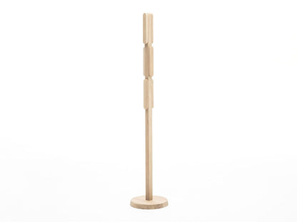 Portemanteau Signs en bois massif, BIG-GAME pour Karimoku New Standard — vue studio n°5 | Antifer