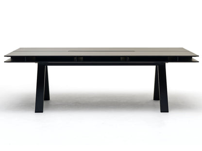 Bureau Spectrum à plan double en chêne teinté noir, Geckeler Michels — vue studio de face n°10 | Antifer