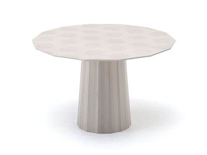 Table Colour Wood ø120 en bois massif teinté, Scholten & Baijings pour Karimoku New Standard — vue studio n°16 | Antifer