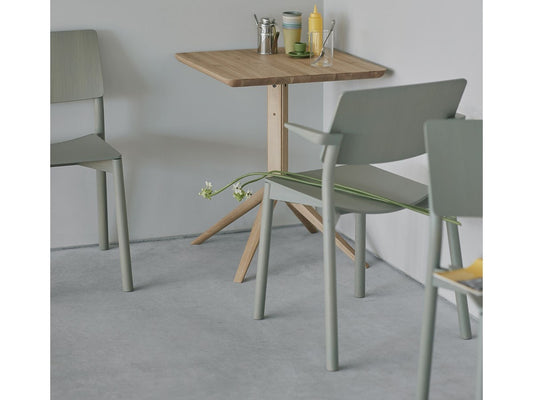 Fauteuil Panorama en bois massif, Geckeler Michels pour Karimoku New Standard — vue studio n°18 | Antifer