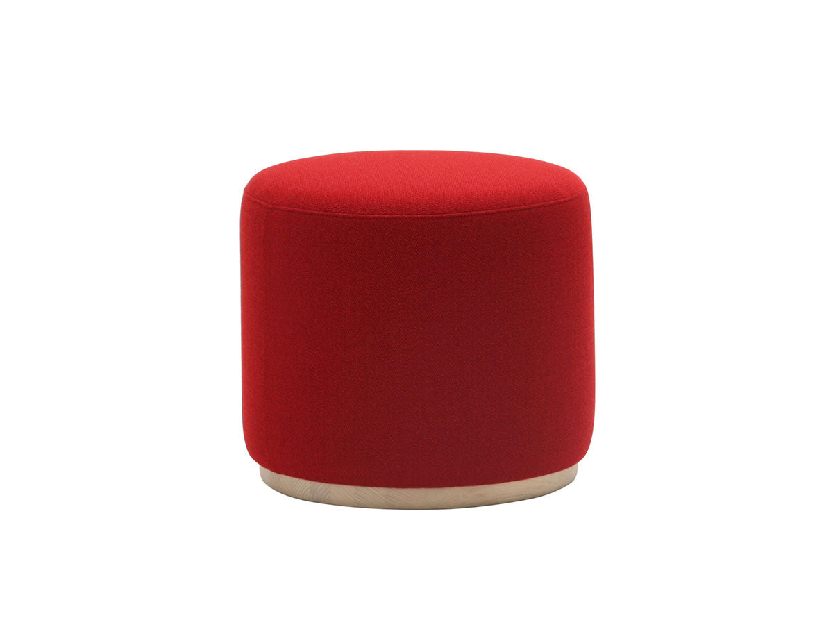 Pouf Elephant rouge à socle châtaignier naturel, Christian Haas — vue studio n°4 | Antifer