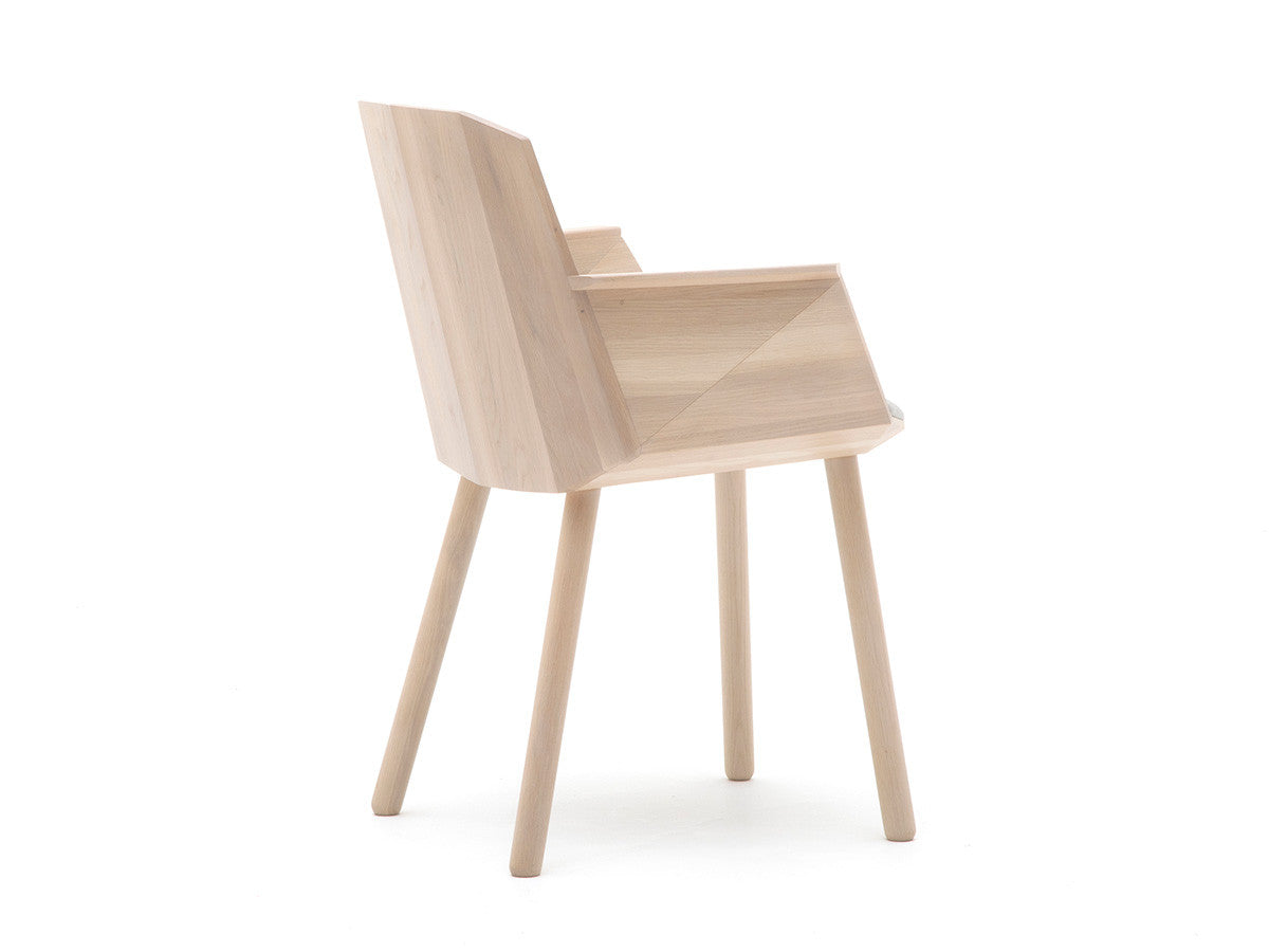 Fauteuil Colour Wood en châtaignier, Scholten & Baijings — vue studio de profil arrière n°22 | Antifer