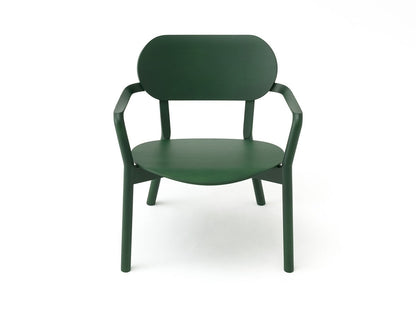 Fauteuil bas Castor vert foncé, BIG-GAME pour Karimoku New Standard — vue studio de face n°1 | Antifer