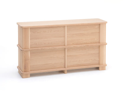 Buffet Prop Sideboard 150 en chêne clair, BIG-GAME pour Karimoku New Standard — vue studio de trois quarts n°4 | Antifer