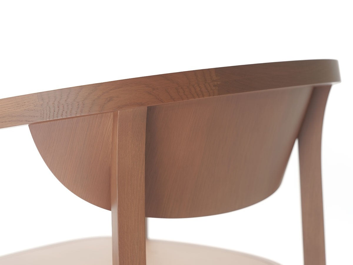 Chesa Chair — Karimoku New Standard