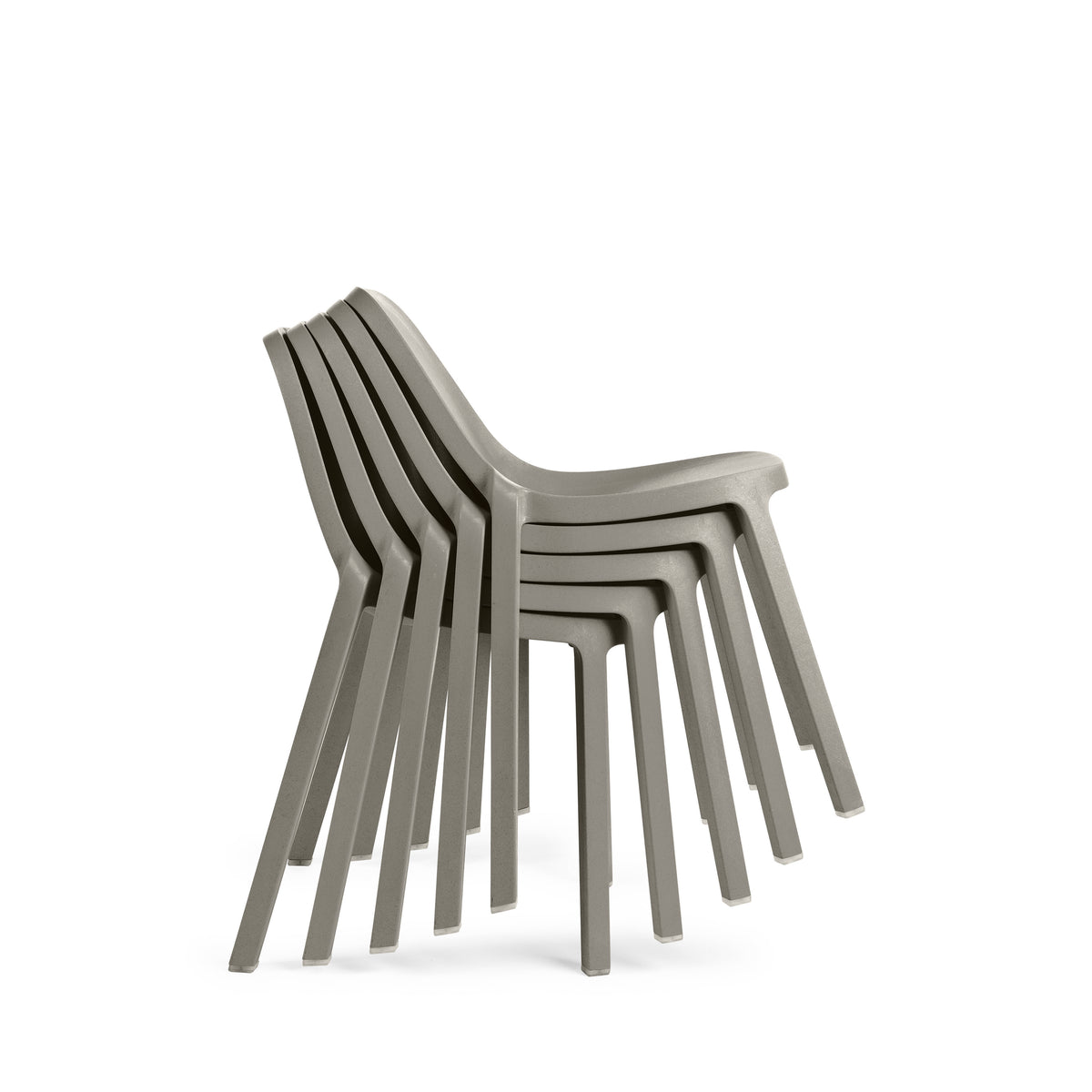 5 Broom Emeco Stühle, Design Philippe Starck, aus recyceltem Polypropylen, gestapelt | Antifer