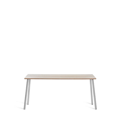 Scrivania Run Emeco 168 cm, piano in frassino e struttura in alluminio — vista catalogo — design Sam Hecht & Kim Colin | Antifer
