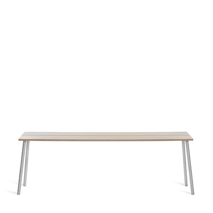 Scrivania Run Emeco 229 cm, piano in frassino e struttura in alluminio — vista catalogo — design Sam Hecht & Kim Colin | Antifer