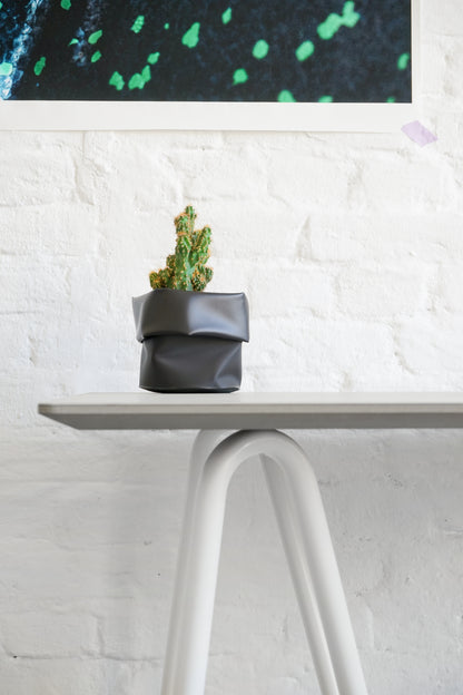 Tréteau acier Sinus terre de sienne vue latérale — pied de table design | Antifer