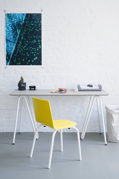 Tréteaux acier Sinus la paire en situation bureau — pieds de table design | Antifer