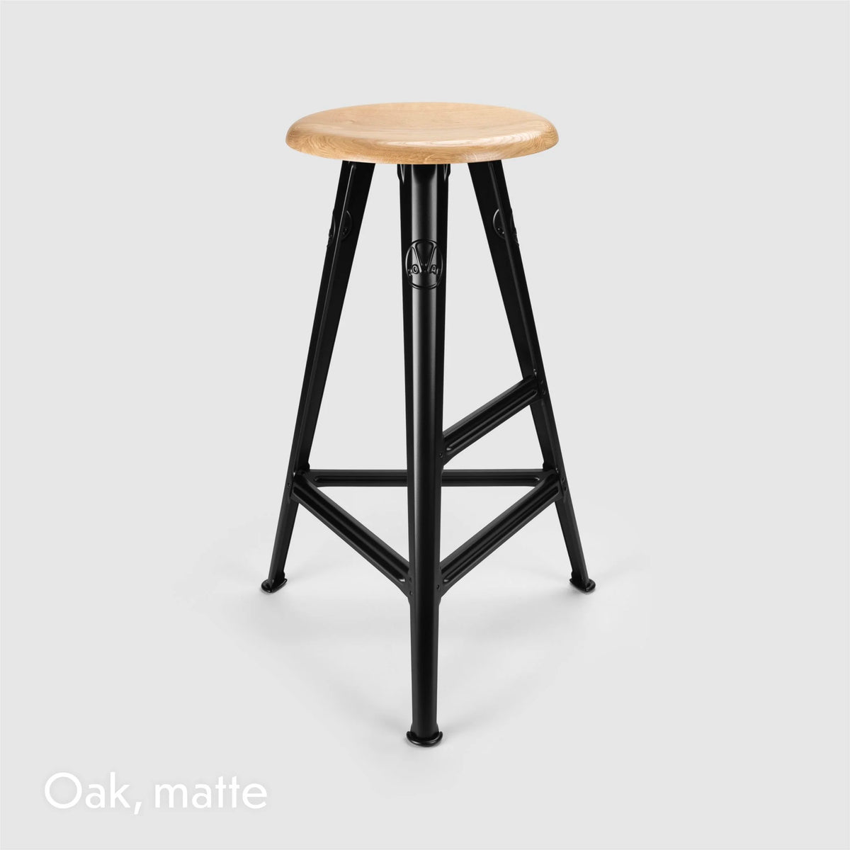 Tabouret haut Rowac Schemel 75 cm noir mat assise chêne — vue catalogue — Antifer