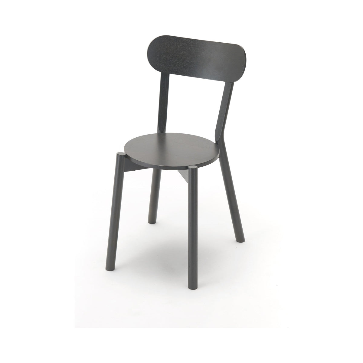 Chaise Castor finition Grain Matt Black, BIG-GAME pour Karimoku New Standard — vue studio n°18 | Antifer