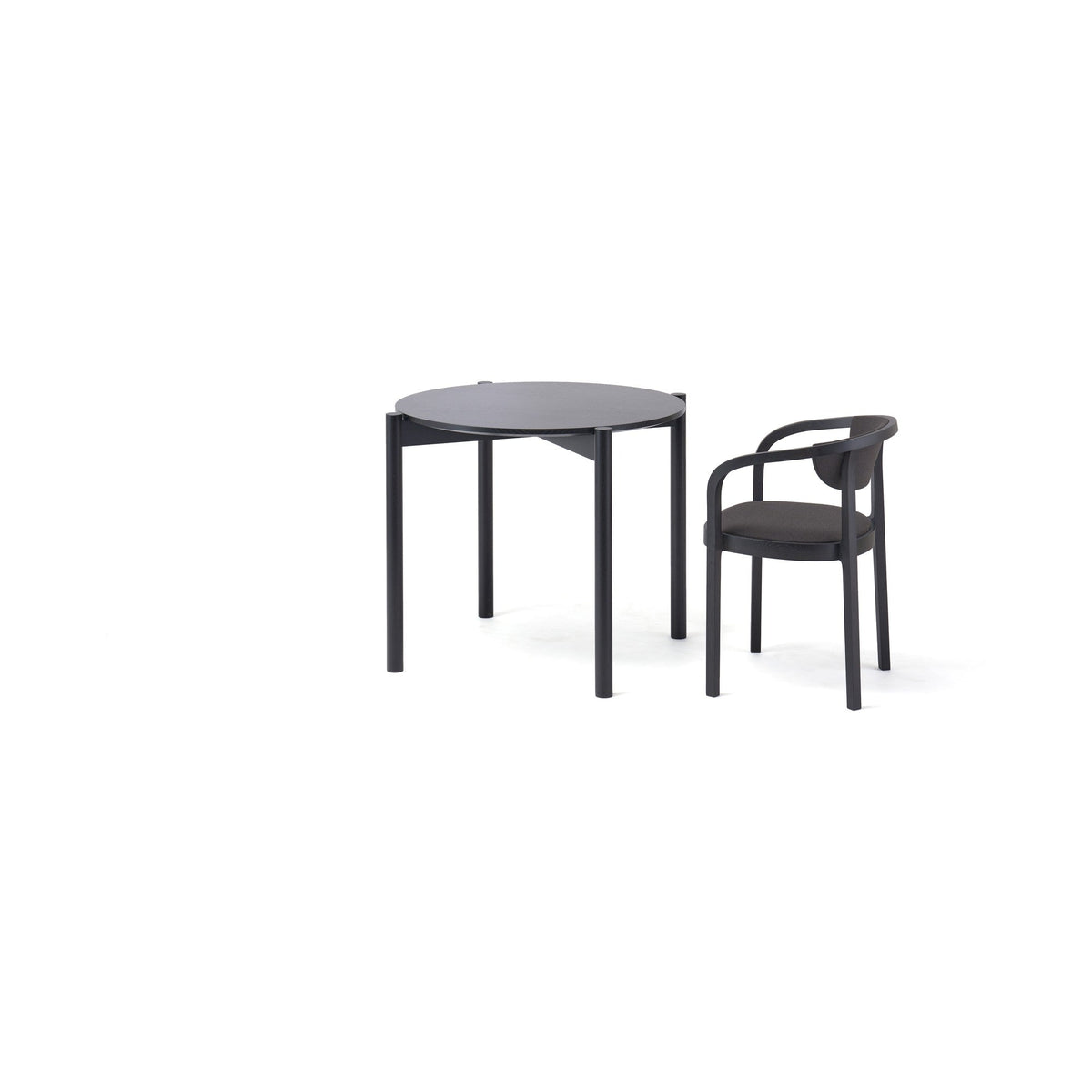 Table ronde Castor 110 noire avec un fauteuil Castor, BIG-GAME — vue studio n°11 | Antifer