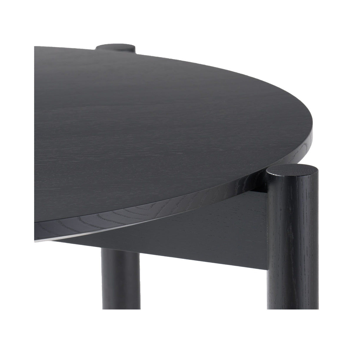 Table ronde Castor 110 — détail du plateau noir et de la jonction au pied cylindrique | Antifer