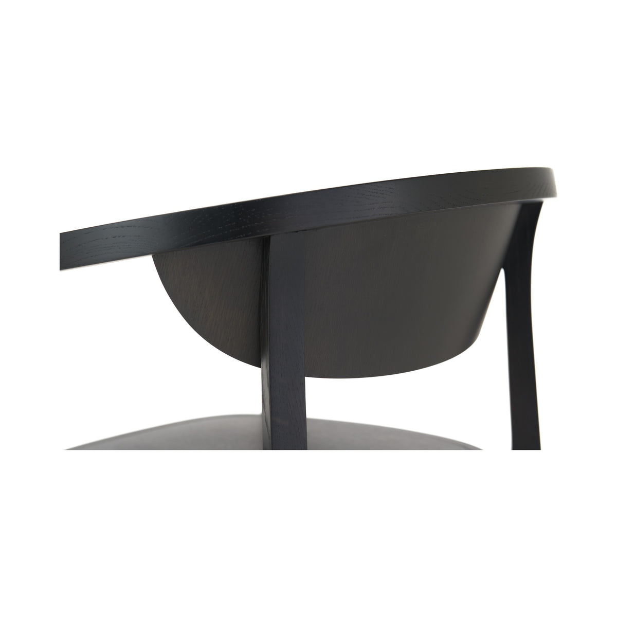 Chaise Chesa en bois massif, Jörg Boner pour Karimoku New Standard — vue studio n°3 | Antifer