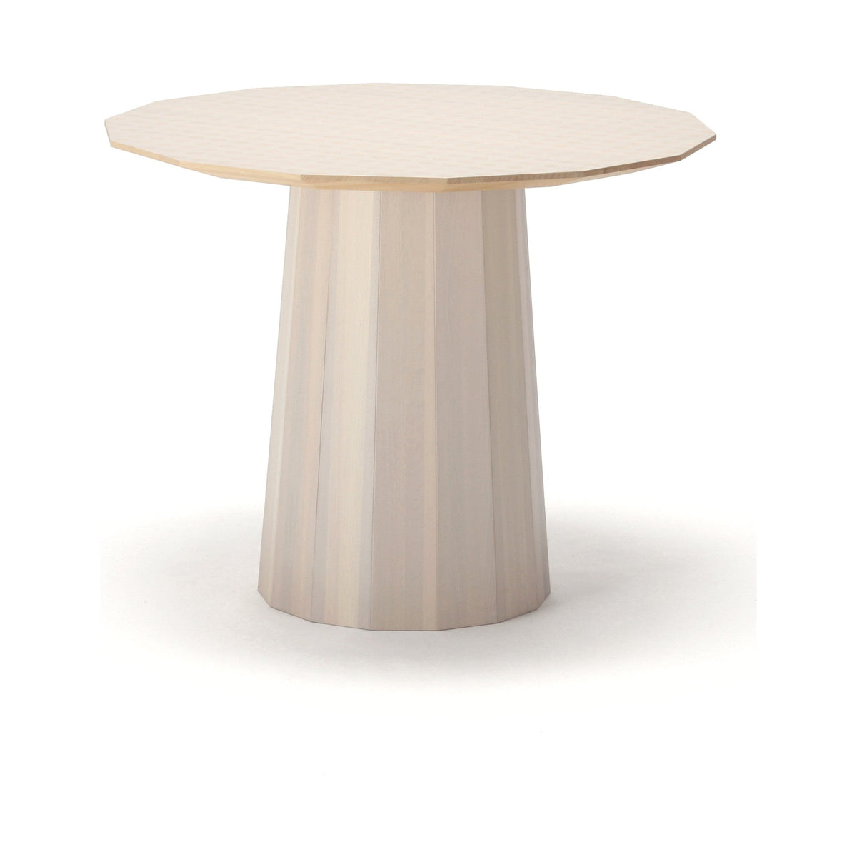 Table Colour Wood ø95 en châtaignier à fût conique, Scholten & Baijings — vue studio de face n°23 | Antifer