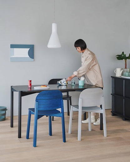 polar chair en situation — Karimoku New Standard