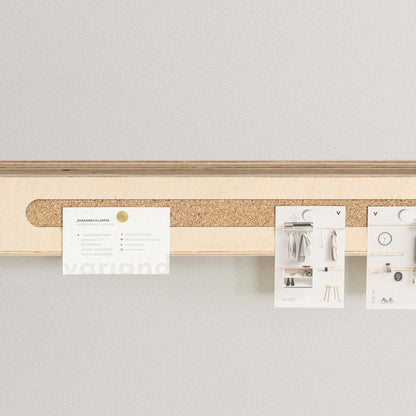 Rail mural Variand V02 avec bande à épingles — bouleau — design Variand | Antifer