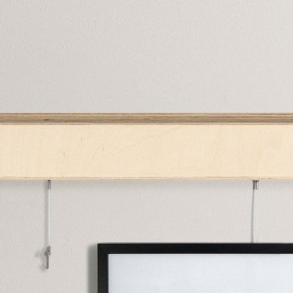 Rail mural Variand V03 avec cimaise — bouleau — design Variand | Antifer