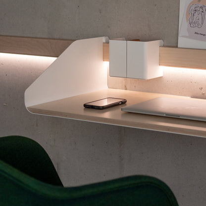 Variand D01 Wandschreibtisch — Detail des Klappscharniers | Antifer