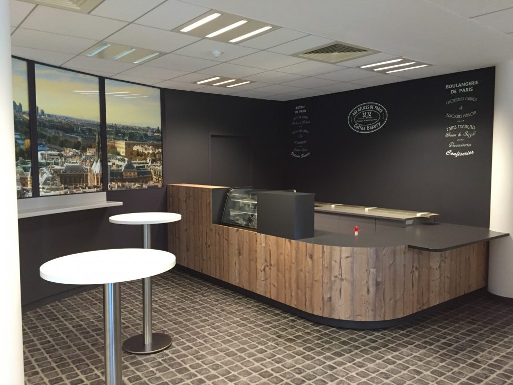 Agencement de l&rsquo;espace cafétéria de Pôle Emploi à Paris