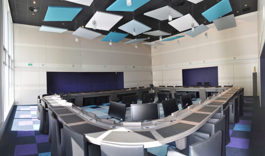Salle de réunion sur-mesure, SIAAP – Paris