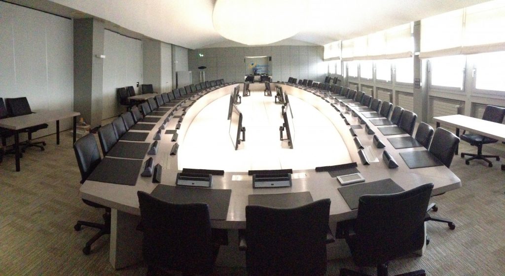 Table de réunion : Caisse Nationale d&rsquo;Assurance Vieillesse