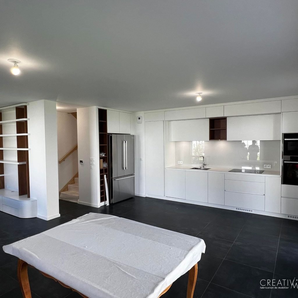 architecture d&rsquo;intérieur dans cet appartement en duplex à la Baule