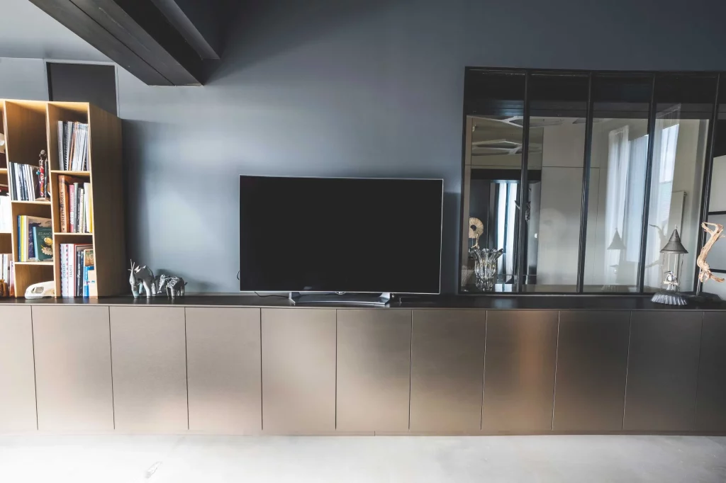 meuble tv chrome scaled