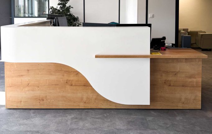 banque d'accueil sur mesure